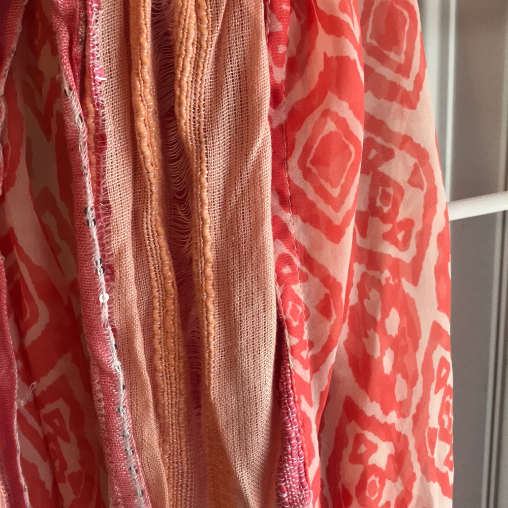 Patterned scarf - Picture 2 of 3